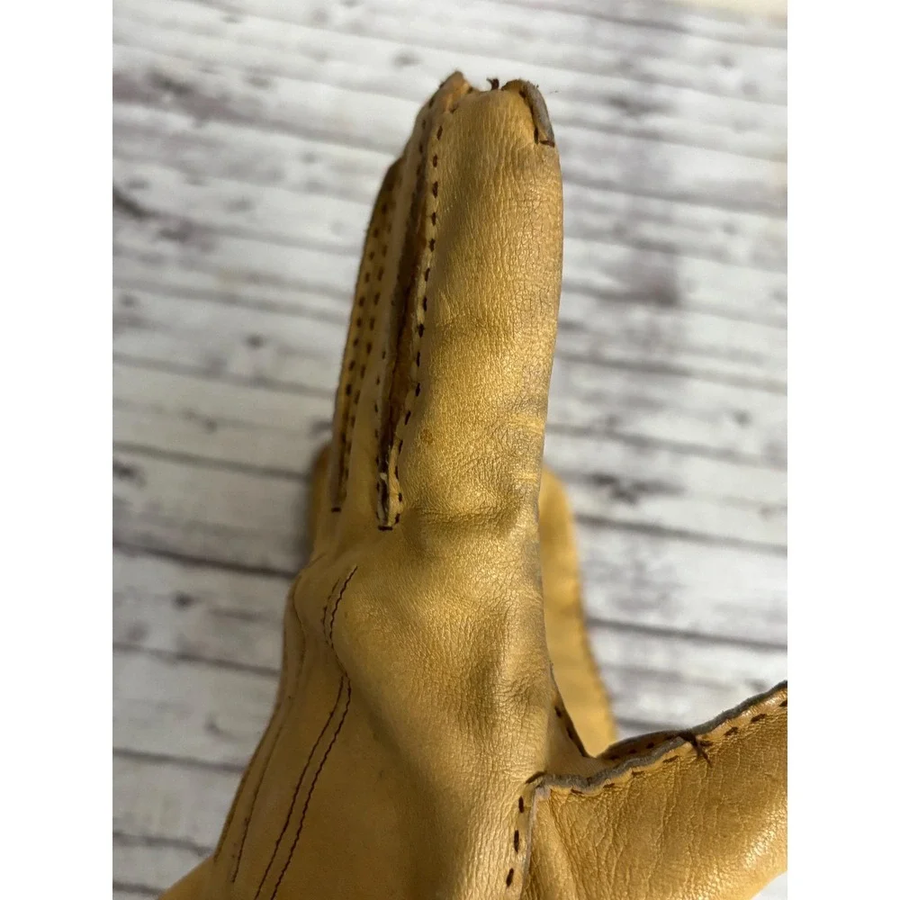 Vintage Women's Yellow Large Buckskin Leather Gloves Driving 50s 60s Aged